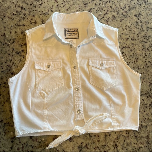 Wrangler White Sleeveless Top size L - Picture 1 of 5